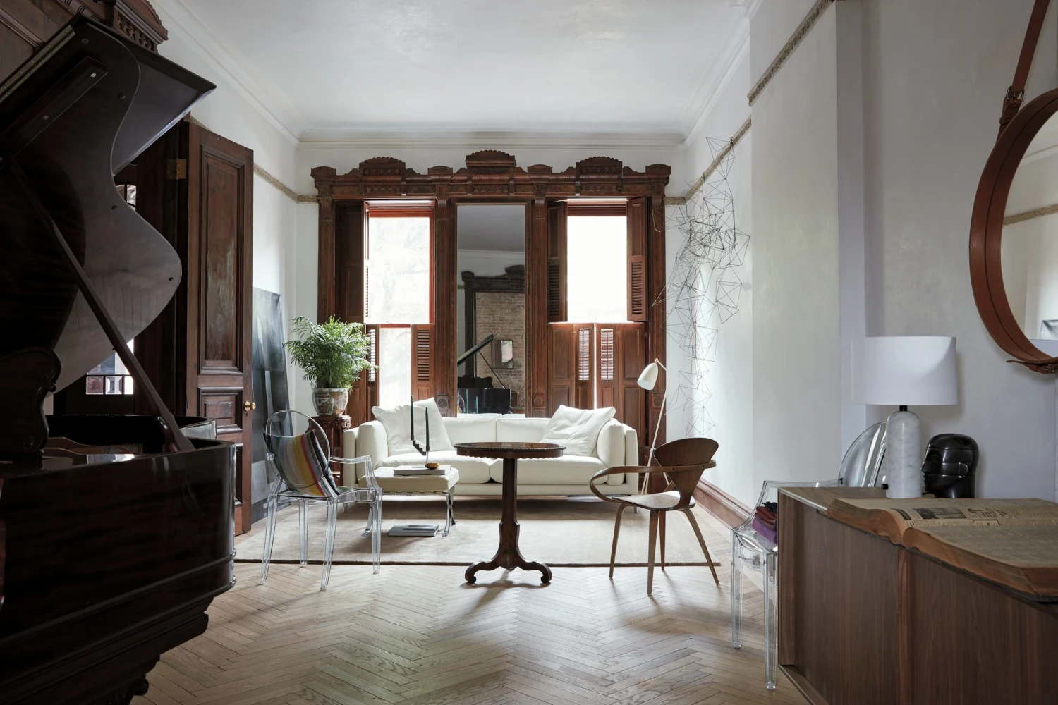 Kartell Louis Ghost Chair 9 Kartell Louis Ghost Chair - Image 9