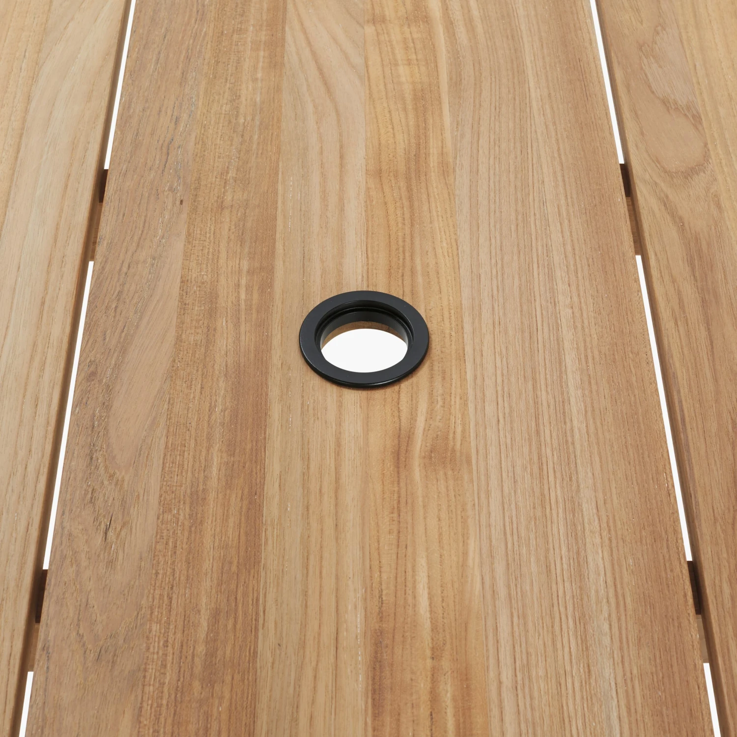 Terassi Dining Table 5 Terassi Dining Table - Image 5