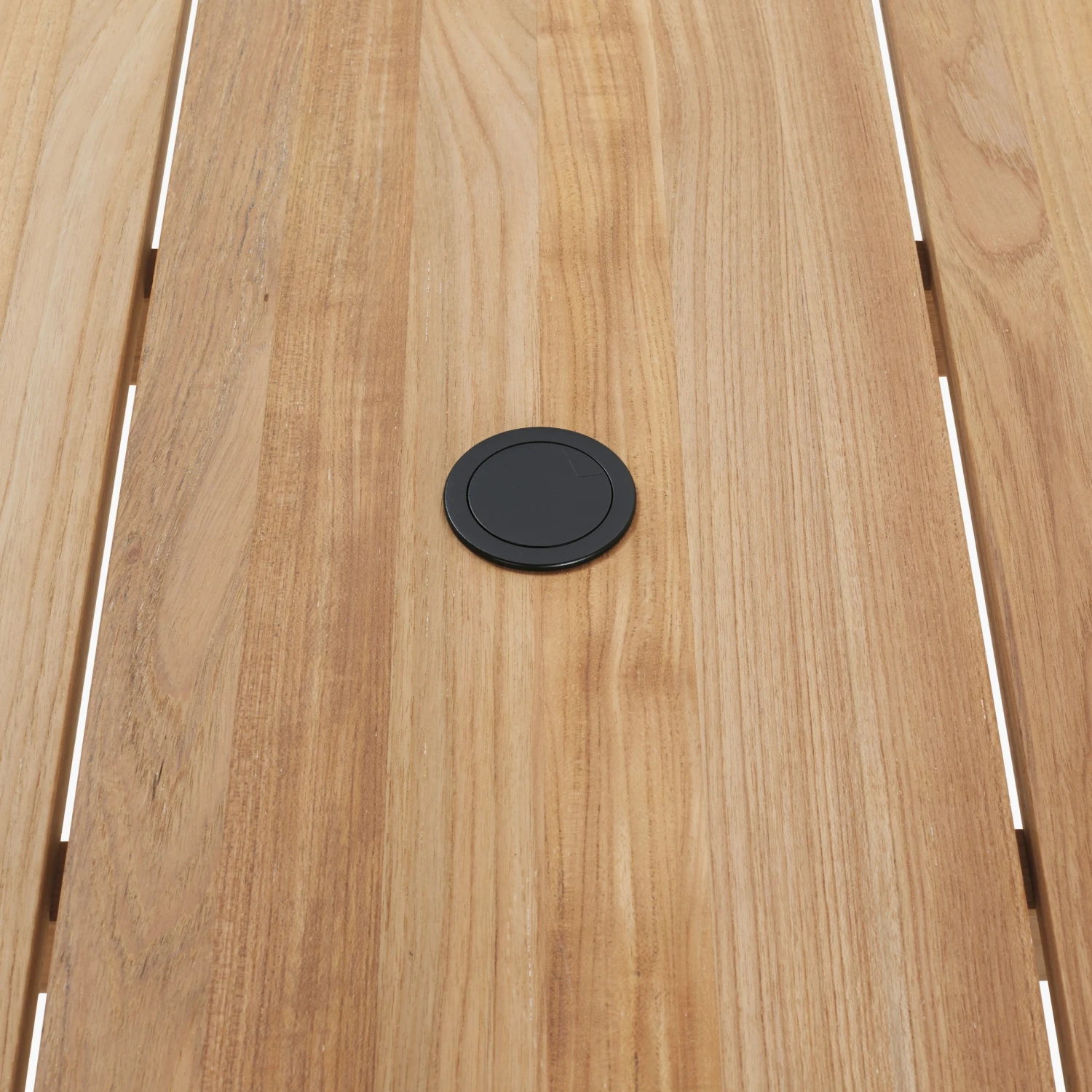 Terassi Dining Table 4 Terassi Dining Table - Image 4