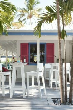 Fresh Air Stool -Muutous Zone W DWR 2196303 100078774 white v3 001