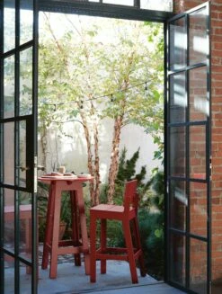 Fresh Air Stool -Muutous Zone W DWR 2196303 100078779 red v1 001