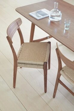 CH23 Side Chair 17 CH23 Side Chair -Muutous Zone W DWR 2197354 100143251 oiled oak walnut v1 001
