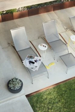 Lucca Lounge Chair -Muutous Zone W DWR 2198228 100135814 Matte Titanium v1 2