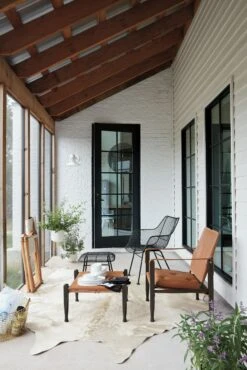 Sculptura Chair 25 Sculptura Chair -Muutous Zone W DWR 2275 795524 caramel v1 001