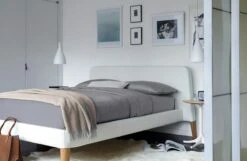 Parallel Bed, Wide -Muutous Zone W DWR 2419 9065648 white v2 jpg