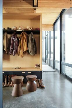 Hew Side Table, Style D -Muutous Zone W DWR 2515434 100118317 walnut v1 002 1