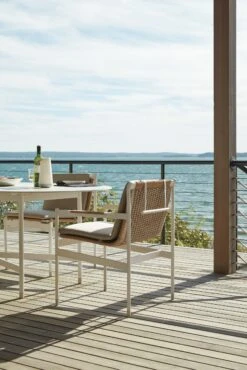 Sommer Dining Table -Muutous Zone W DWR 2515608 100135327 white natural v1 001 2