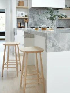 Originals Stool -Muutous Zone W DWR 2516147 100143423 natural ash v3 001