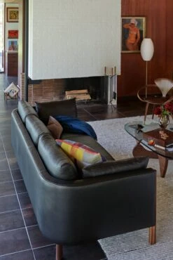 Emmy Sofa -Muutous Zone W DWR 2516377 100146224 black walnut v4 001