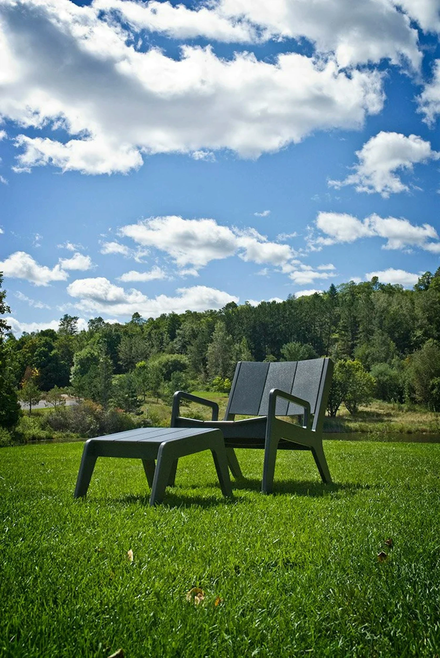 No. 9 Ottoman 2 No. 9 Ottoman - Image 2