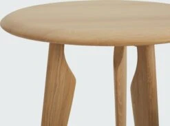 Iklwa Side Table -Muutous Zone W DWR 2527192 100201980 oak d1