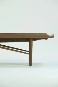 Cocktail Bench -Muutous Zone W DWR 2530772 100215275 walnut d4