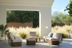 Gubi Bohemian Lounge Chair -Muutous Zone W DWR 2540478 100295389 flair special v1 001