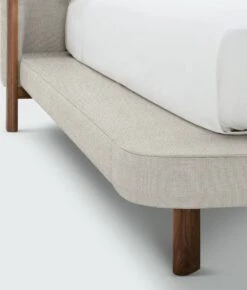 Emmy Bed -Muutous Zone W DWR 2558735 100395503 walnut buff d1