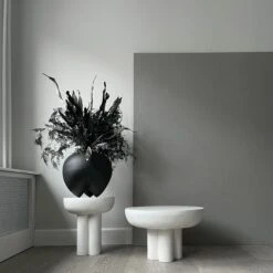 Crown Table 9 Crown Table -Muutous Zone W DWR 2560296 100403508 tall bone white v2