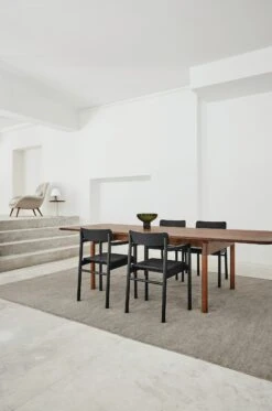 Post Dining Chair 16 Post Dining Chair -Muutous Zone W DWR 2563693 100423787 black oak leather v2