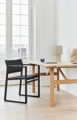 BM62 Dining Chair -Muutous Zone W DWR 2563696 100423795 black black webbing v1 001 tif