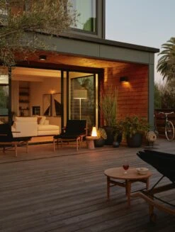 Finn Lounge Chair 24 Finn Lounge Chair -Muutous Zone W DWR 3596 10000572 white v1 gif 005 1