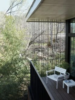 Case Eos Lounge Chair 13 Case Eos Lounge Chair -Muutous Zone W DWR 4069 703239 white v1