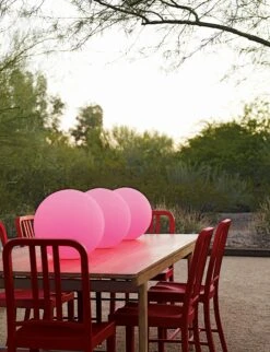 Finn Dining Table -Muutous Zone W DWR 4180 869140 black v3 tif