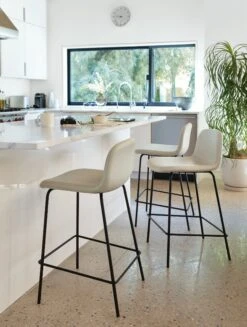 Bacco Stool -Muutous Zone W DWR 4664 100153934 bianco black steel v1 001