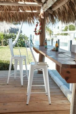 Tolix Marais Stool -Muutous Zone W DWR 4813 9039342 white v1 001