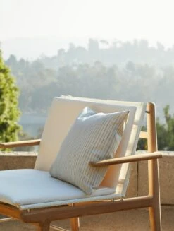 Finn Lounge Chair 21 Finn Lounge Chair -Muutous Zone W DWR 4920 8969806 white v2 156