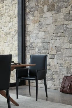 Bottega Armchair -Muutous Zone W DWR 5374 281270 black v1 001 1