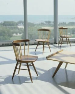 Nakashima Straight-Back Chair -Muutous Zone W DWR 5797 317535 Walnut v1 001