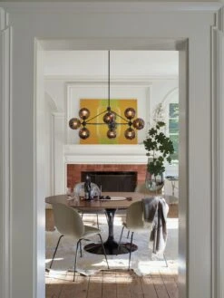 Saarinen Dining Table, Oval 29 Saarinen Dining Table, Oval -Muutous Zone W DWR 7204 308533 rosewood black v1 041 1