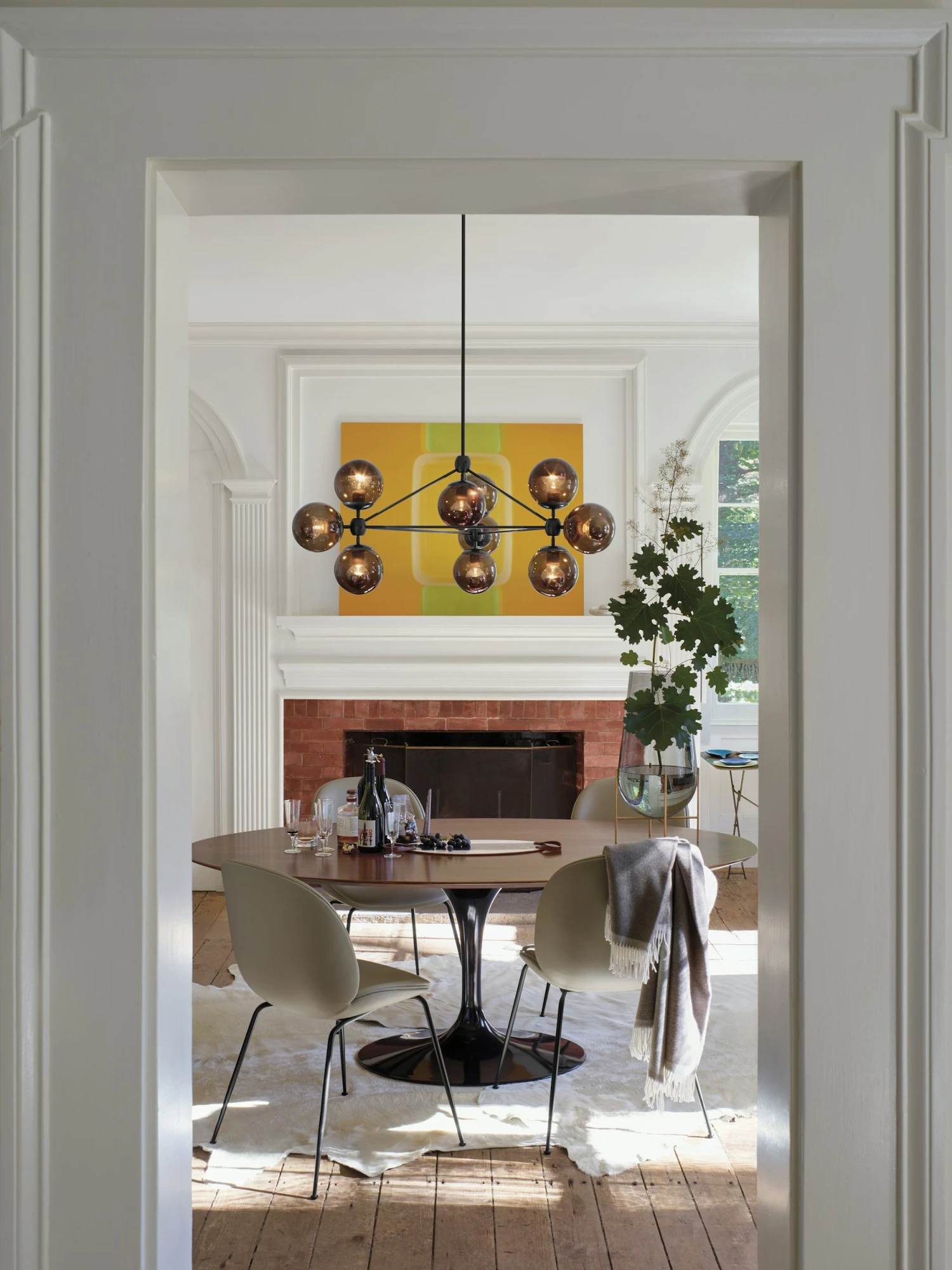 Saarinen Dining Table, Oval 14 Saarinen Dining Table, Oval - Image 14