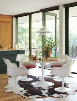 Saarinen Tulip Armchair -Muutous Zone W DWR 7204 787109 arabescato white v2 001