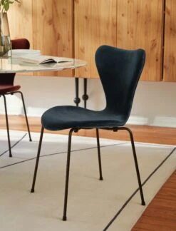 Fritz Hansen Series 7 Chair 20 Fritz Hansen Series 7 Chair -Muutous Zone W DWR 7318 100169606 grey blue v1 001