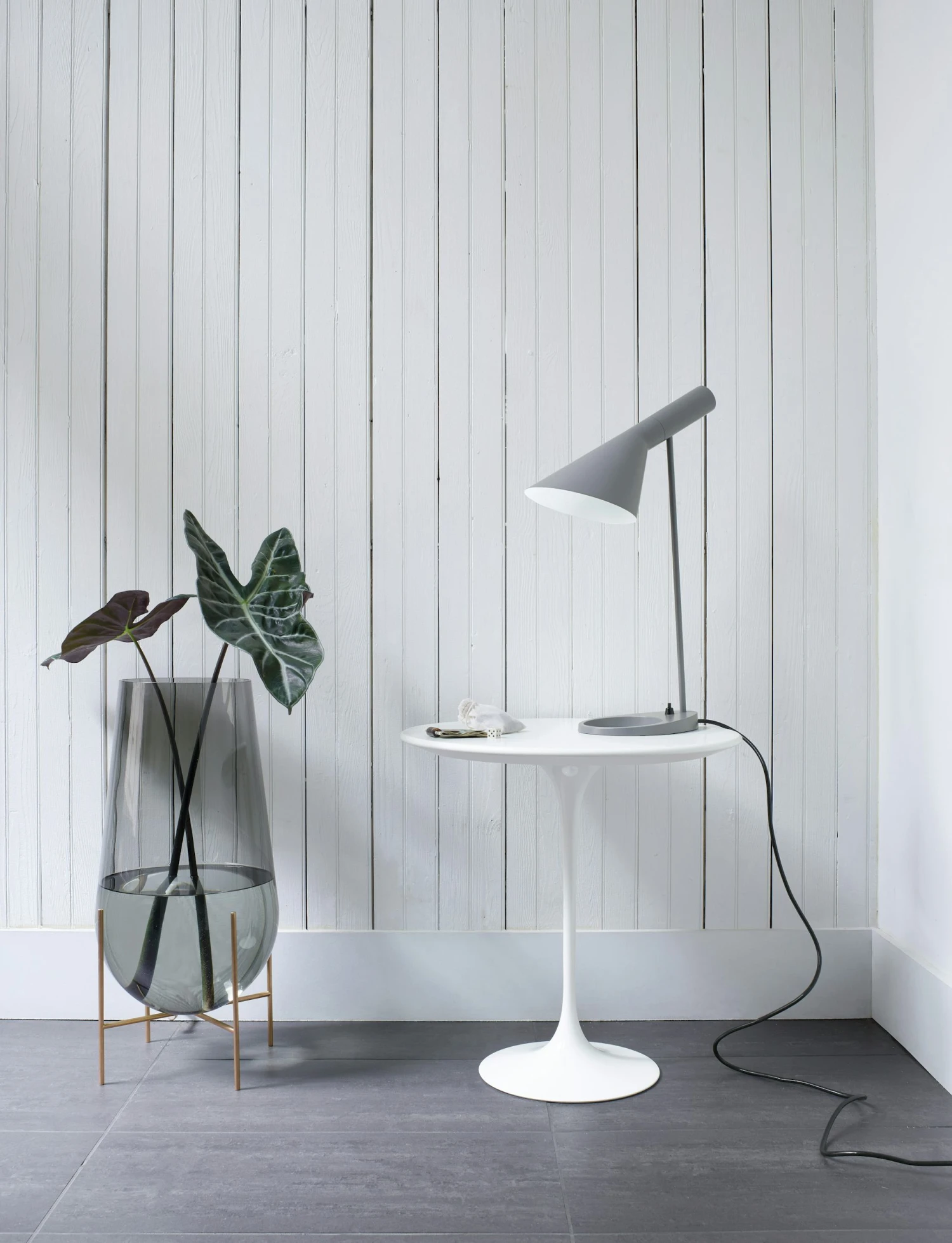 Saarinen Side Table, Oval 11 Saarinen Side Table, Oval - Image 11