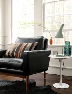 Saarinen Side Table, Oval 22 Saarinen Side Table, Oval -Muutous Zone W DWR 751 474702 pale petroleum v1 001 jpg 1