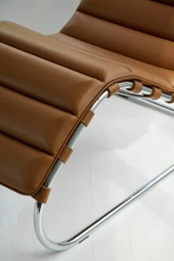 MR Chaise -Muutous Zone W DWR FA23 Towerhouse EDITORIAL 487