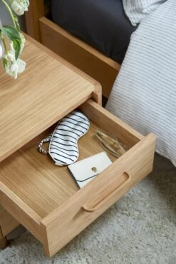 Miro Bedside Table -Muutous Zone W DWR SP23 EDITORIAL RUSTIC CANYON 439