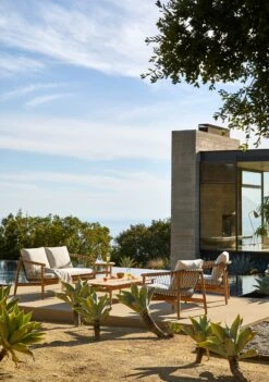 Crosshatch Outdoor Settee -Muutous Zone W DWR SP23 EDITORIAL SADDLE PEAK 865