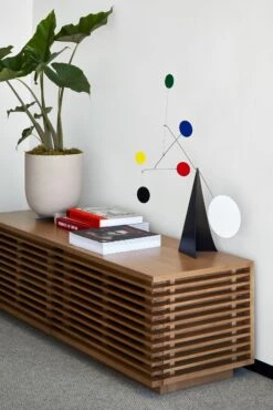 Line Media Console -Muutous Zone W DWR SP23 EDITORIAL STAHL HOUSE 107