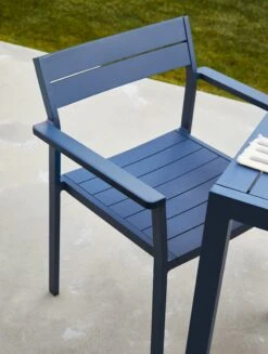 Case Eos Side Chair 11 Case Eos Side Chair -Muutous Zone W DWR SU23 EDITORIAL DEEPWELL 896 1