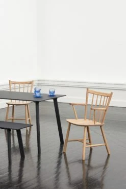 Hay J 42 Armchair -Muutous Zone W HAY 2514639 100169866 oak v1 001