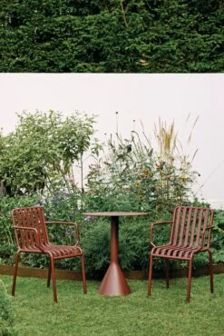 Hay Palissade Café Set 9 Hay Palissade Café Set -Muutous Zone W HAY 2516318 100374482 iron red v2 1