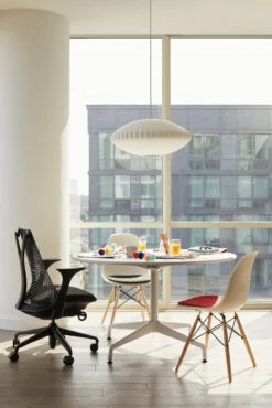 Eames Table, Square -Muutous Zone W HM 104 100071961 white white v1 001 3