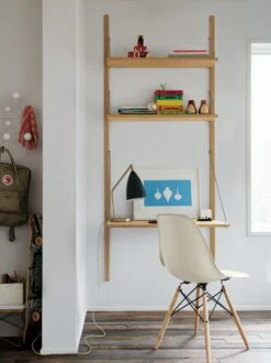 Eames Molded Plastic Side Chair 20 Eames Molded Plastic Side Chair -Muutous Zone W HM 1104 733304 parchment v5 tif