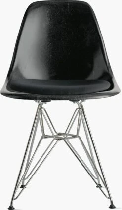 Eames Molded Fiberglass Side Chair With Seat Pad
