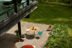 Eames Dining Table, Herman Miller X HAY 10 Eames Dining Table, Herman Miller X HAY -Muutous Zone W HM 2548635 100346161 iron red v2 001 1