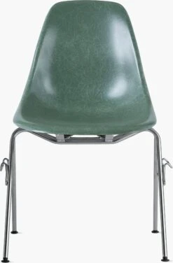 Muutous Zone 18 Eames Molded Fiberglass Side Chair, Stacking Base