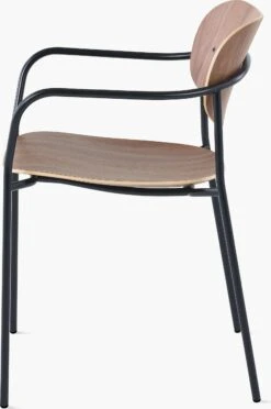 Portrait Chair 9 Portrait Chair -Muutous Zone W HM AUR 54352 20200212162623673