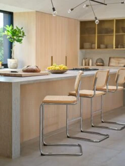 Cesca Stool -Muutous Zone W KNO 2516939 100153876 clear caned v2