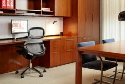 Brno Flat Bar Chair -Muutous Zone W KNO REF 13670 jpg